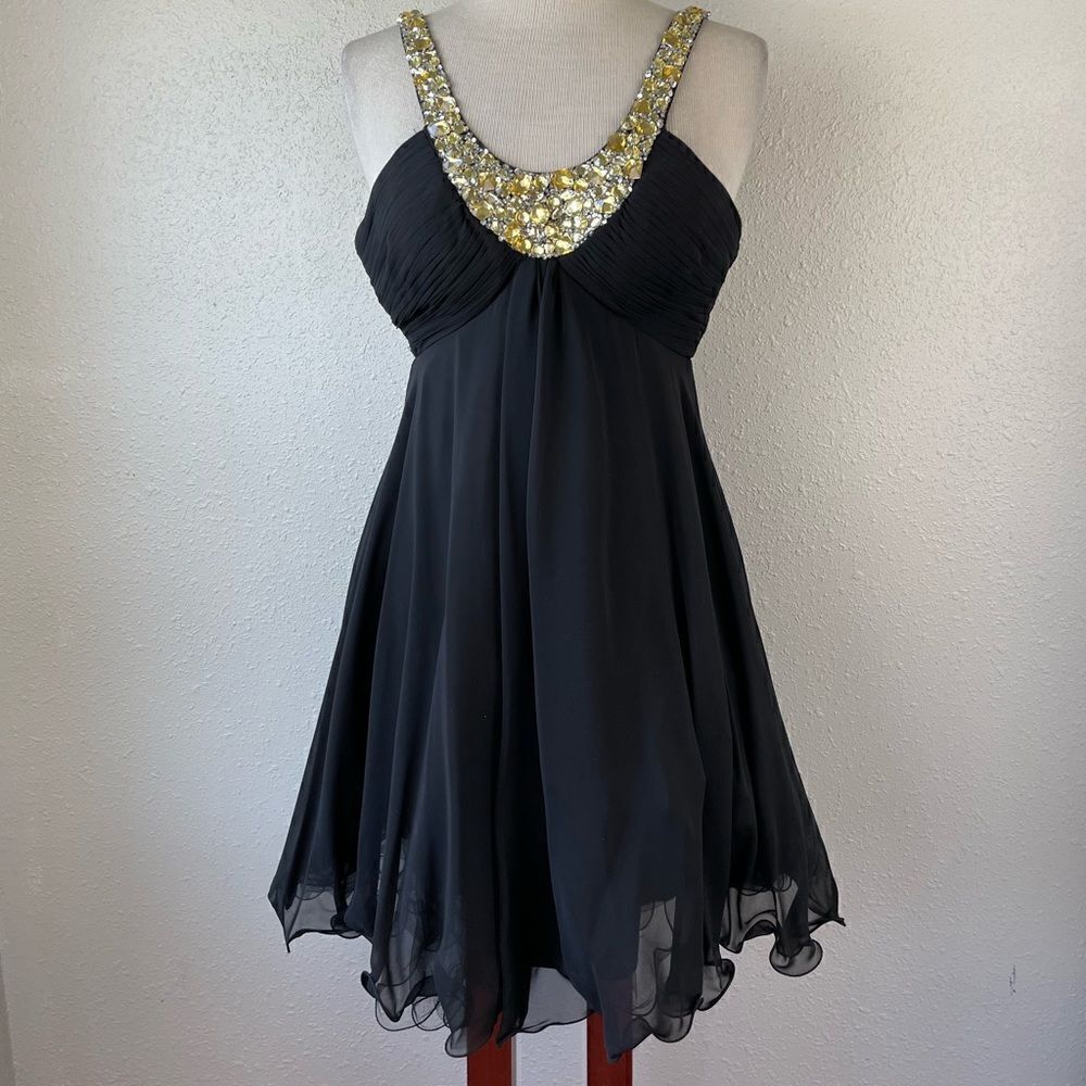Night Moves Prom Dress Size L EUC
